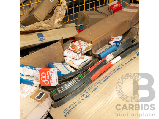 Pallet Lot of Various NOS Genuine GM Holden Parts