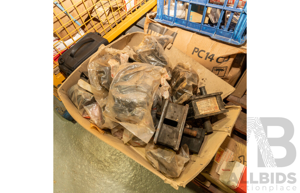 Pallet Lot of Various NOS Genuine GM Holden Parts