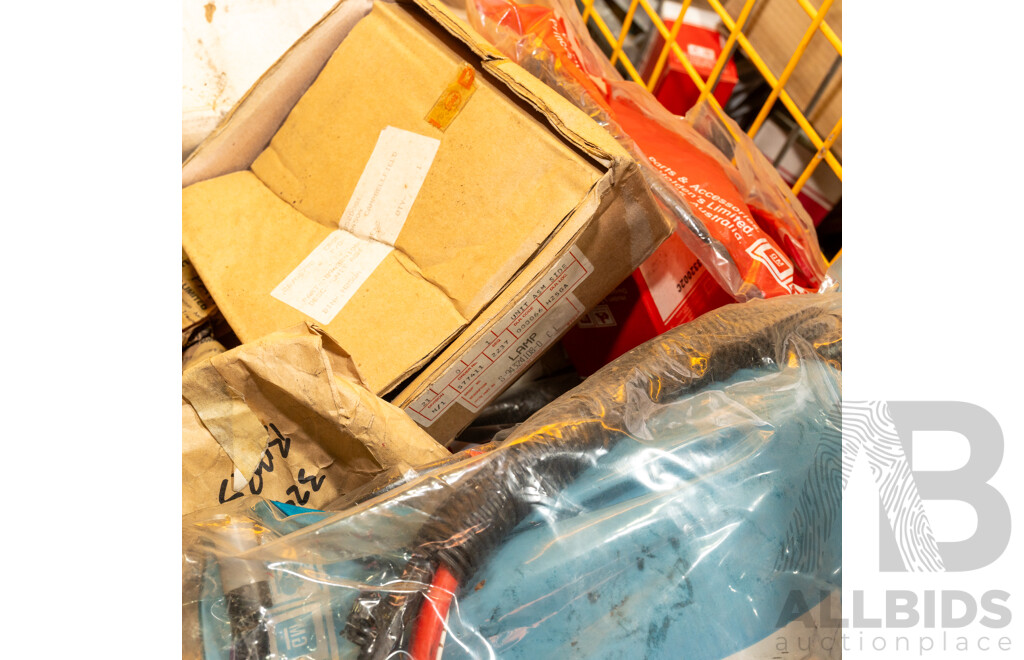 Pallet Lot of Various NOS Genuine GM Holden Parts