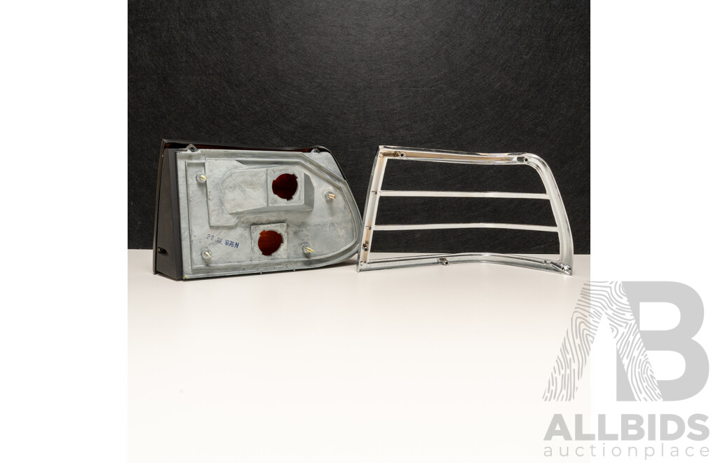 Vintage NOS Genuine Holden HJ/HX/HJ Left Hand Side Tail Light with Lens and Chrome Bezel