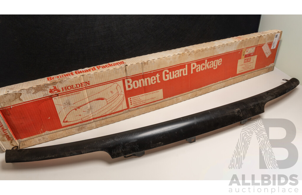 Genuine Holden NOS Apollo Metal Nose Cone & Bonnet Protector