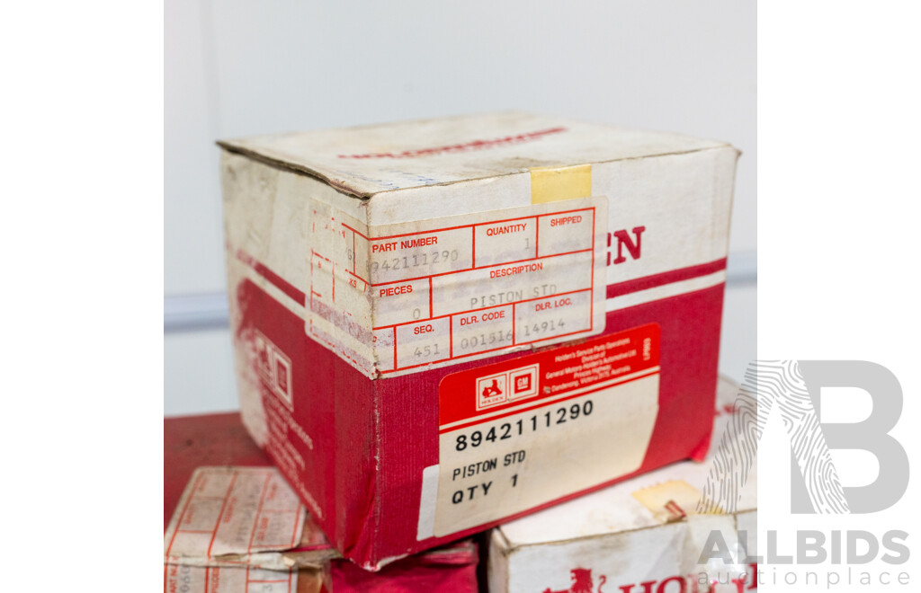 Collection of NOS Genuine Holden Brake Pistons, Pins and Liners (11)