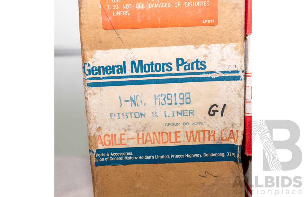 Collection of NOS Genuine Holden Brake Pistons, Pins and Liners (11)