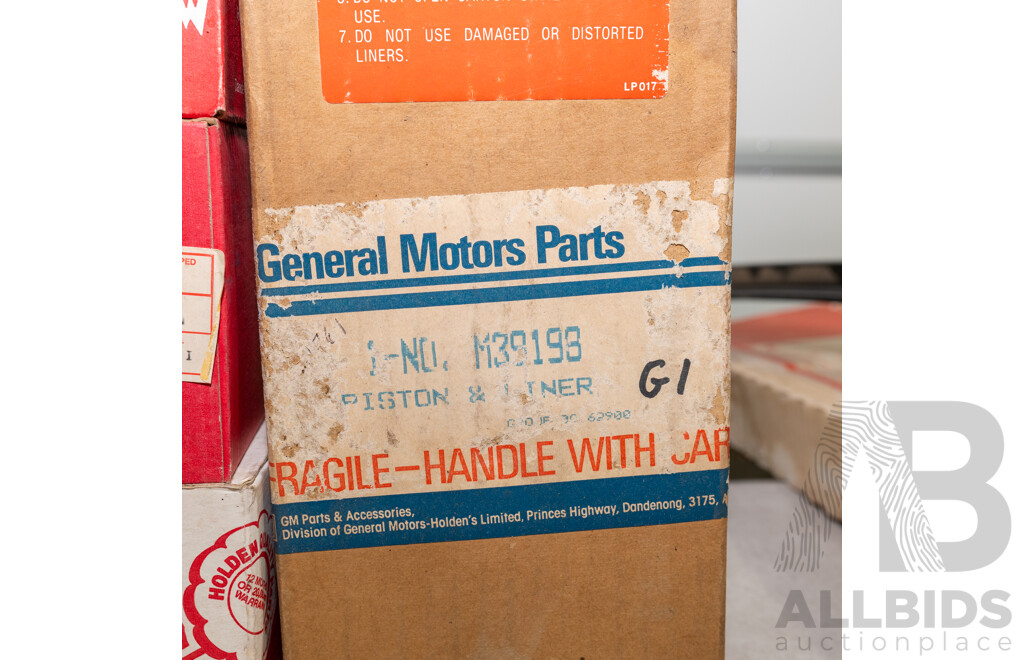 Collection of NOS Genuine Holden Brake Pistons, Pins and Liners (11)