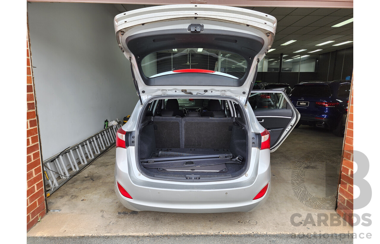 4/2013 Hyundai i30 Active 1.6 CRDi GD 5d Hatchback Silver 1.6L