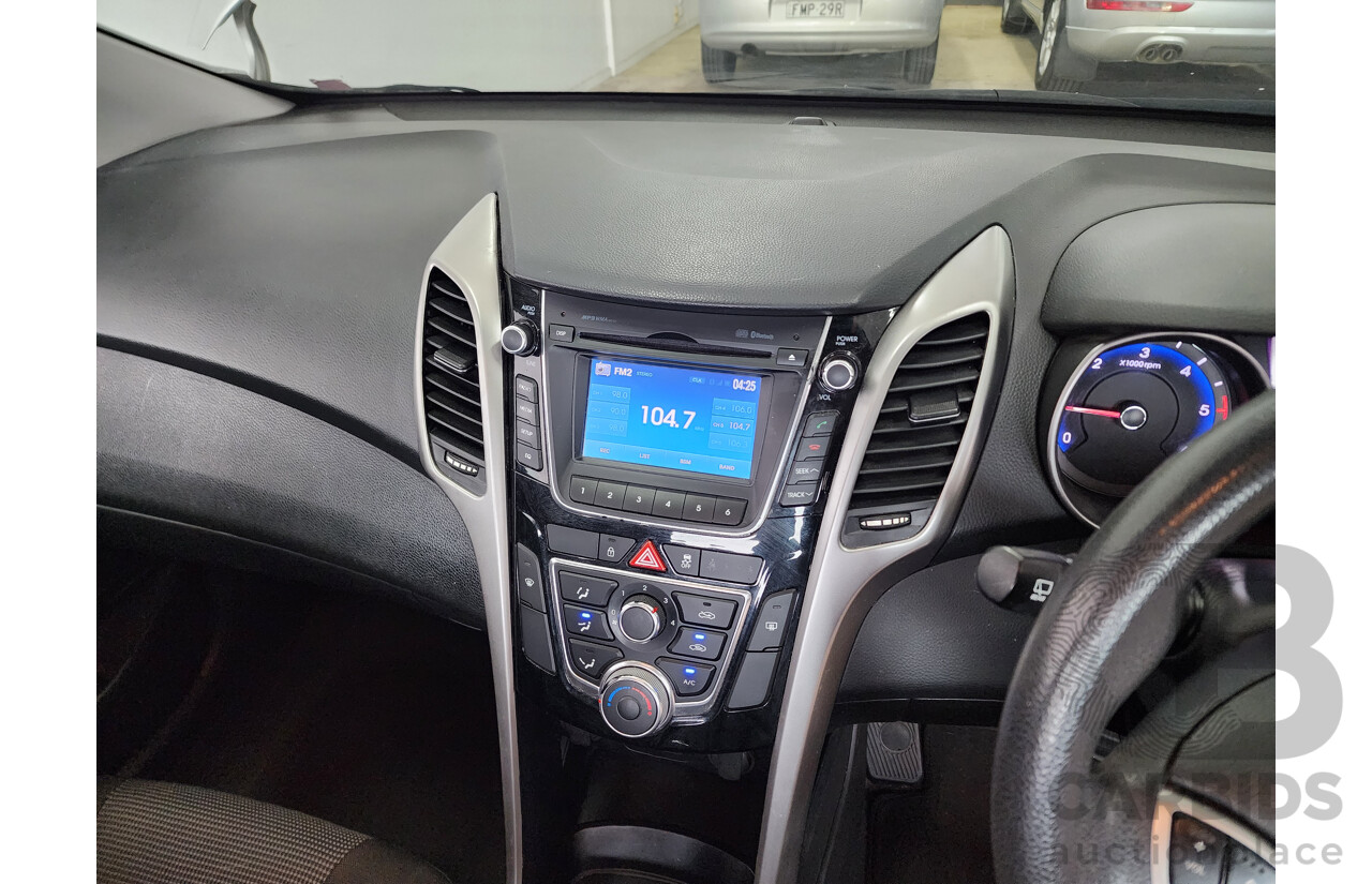 4/2013 Hyundai i30 Active 1.6 CRDi GD 5d Hatchback Silver 1.6L