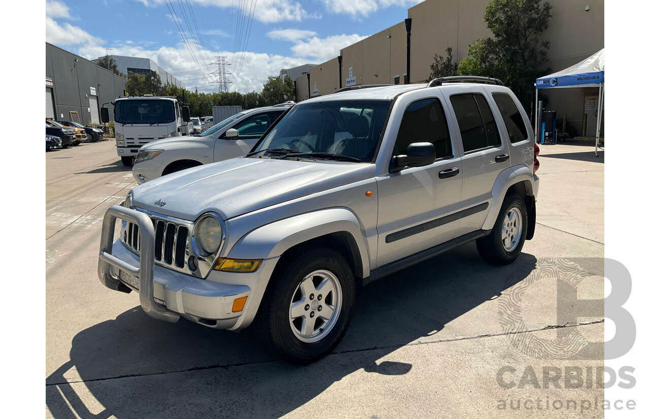 6/2007 Jeep Cherokee Sport (4x4) KJ MY05 UPGRADE 4d Wagon Silver Or Chrome 3.7L