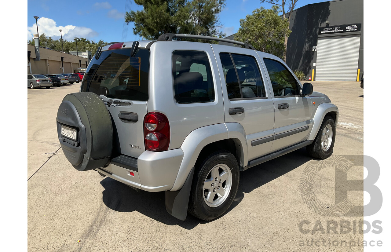 6/2007 Jeep Cherokee Sport (4x4) KJ MY05 UPGRADE 4d Wagon Silver Or Chrome 3.7L