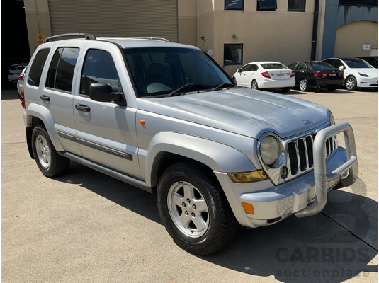 6/2007 Jeep Cherokee Sport (4x4) KJ MY05 UPGRADE 4d Wagon Silver Or Chrome 3.7L