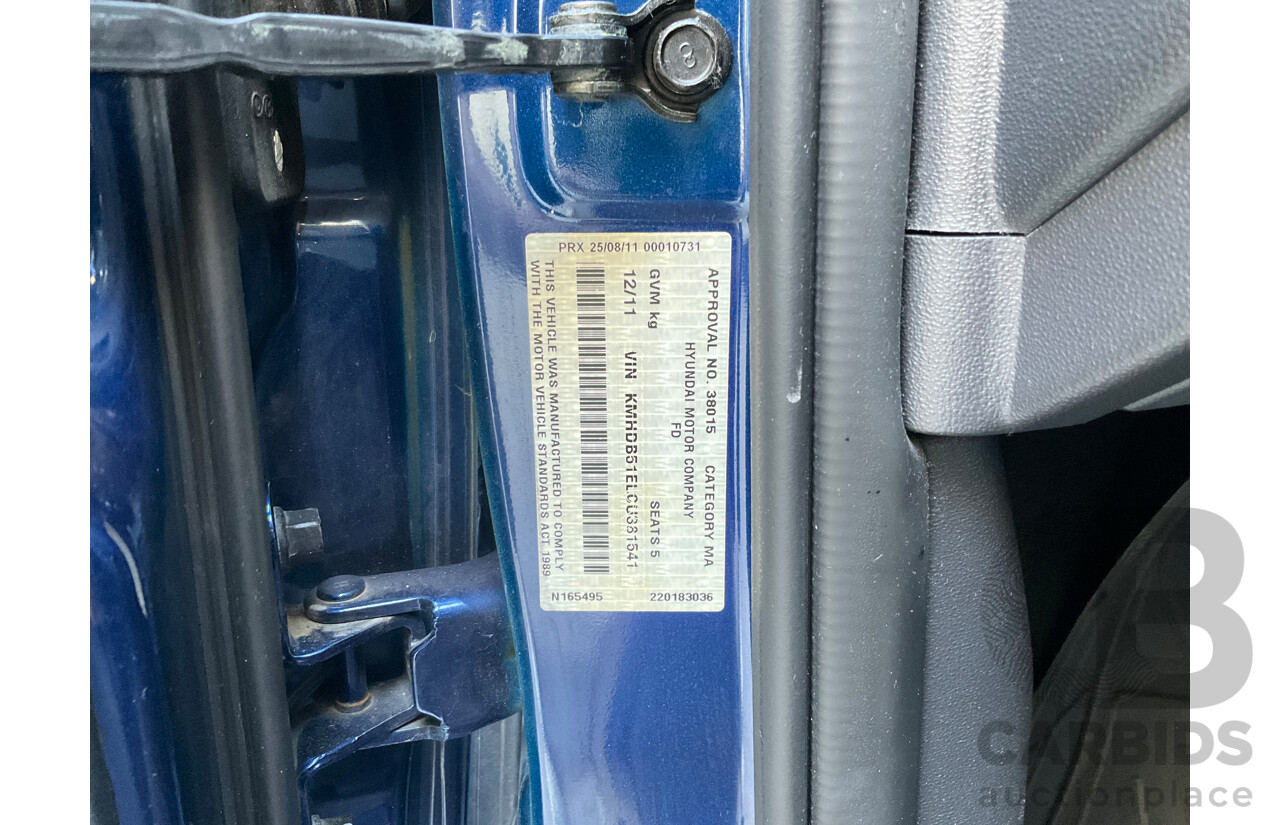 12/2011 Hyundai i30 SX FD MY11 5d Hatchback Blue 2.0L