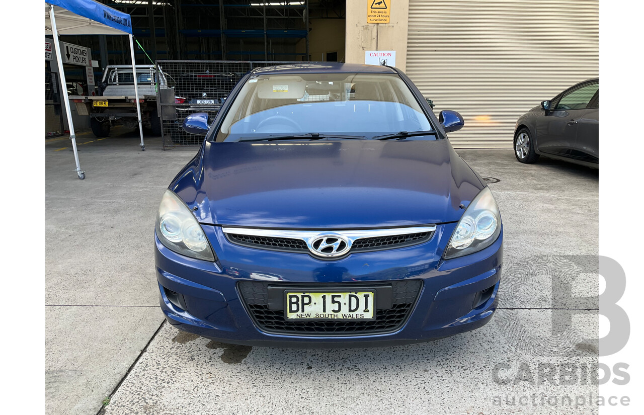 12/2011 Hyundai i30 SX FD MY11 5d Hatchback Blue 2.0L