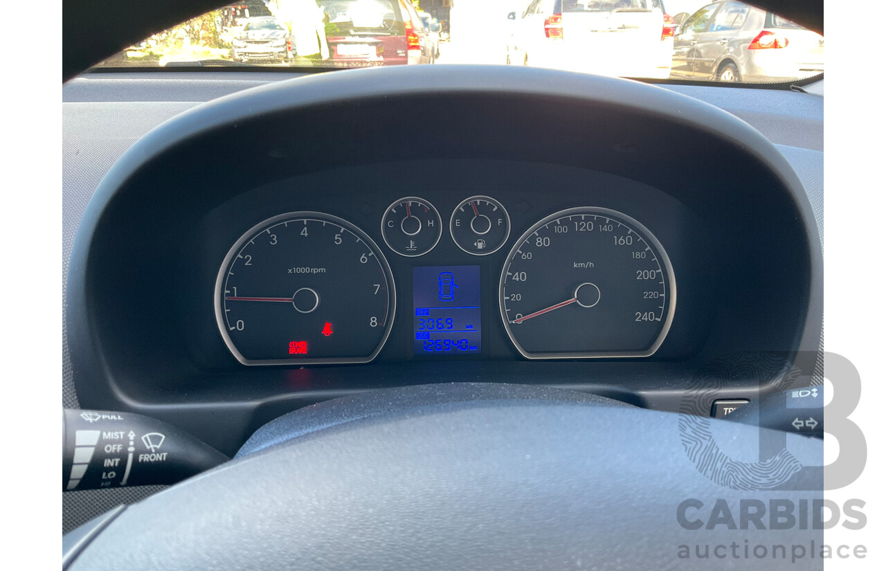 12/2011 Hyundai i30 SX FD MY11 5d Hatchback Blue 2.0L