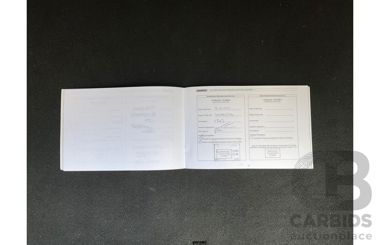 12/2011 Hyundai i30 SX FD MY11 5d Hatchback Blue 2.0L