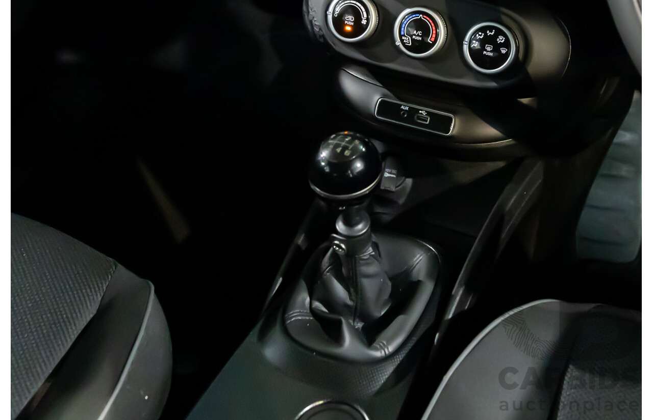 11/2015 Fiat 500X Pop (FWD) 4d Wagon Bianca White Turbo 1.4L