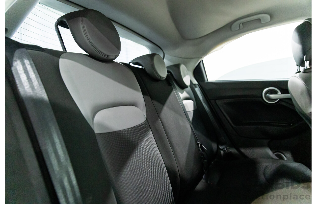 11/2015 Fiat 500X Pop (FWD) 4d Wagon Bianca White Turbo 1.4L