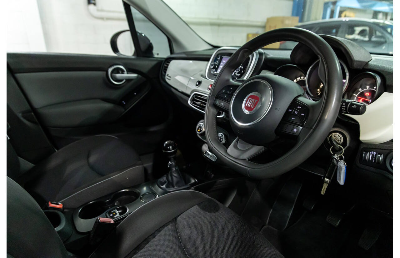 11/2015 Fiat 500X Pop (FWD) 4d Wagon Bianca White Turbo 1.4L