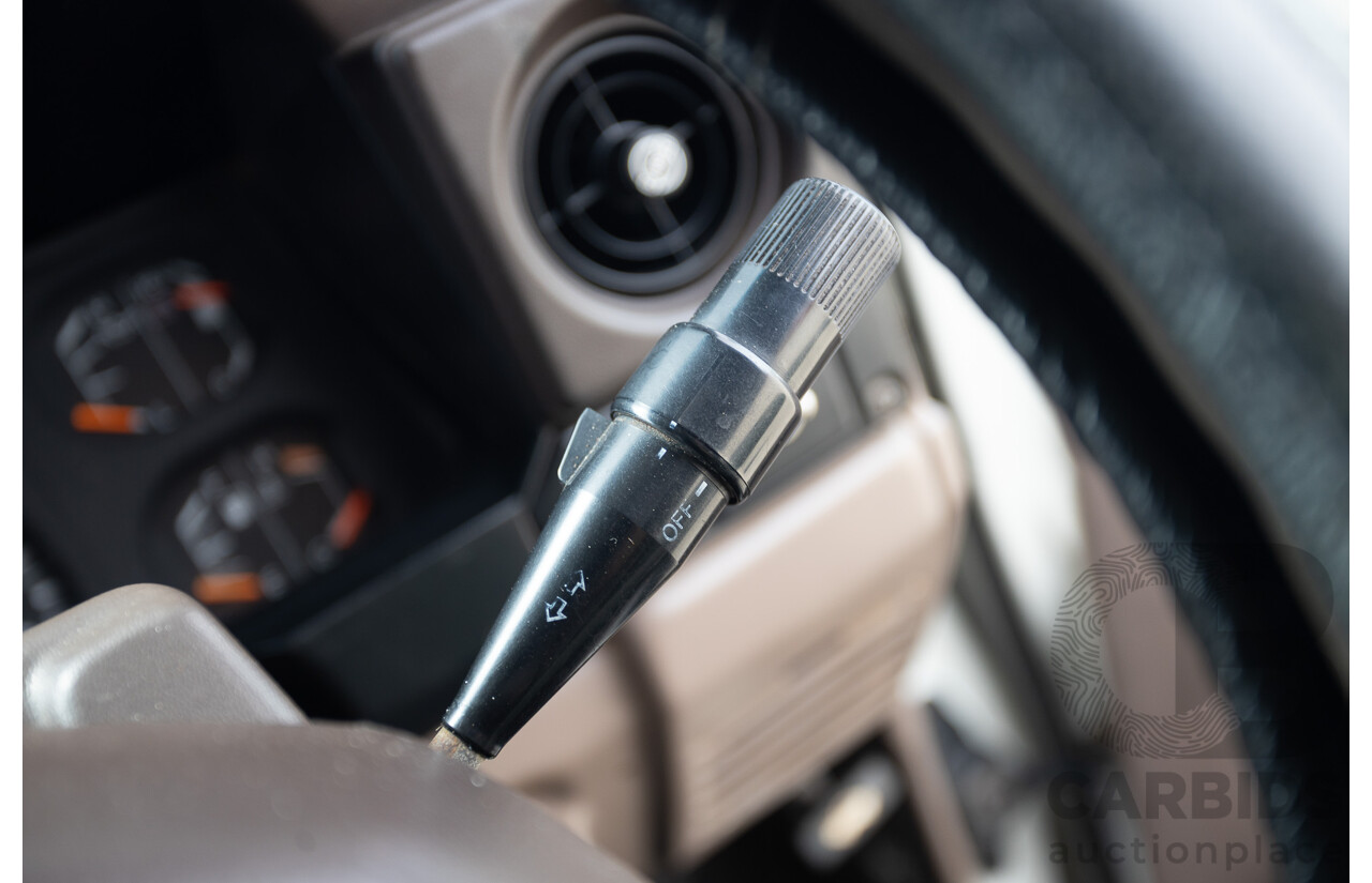 7/1992 Toyota Landcruiser Troopcarrier (4x4)  FJ75RV 2d Wagon White 4.0L