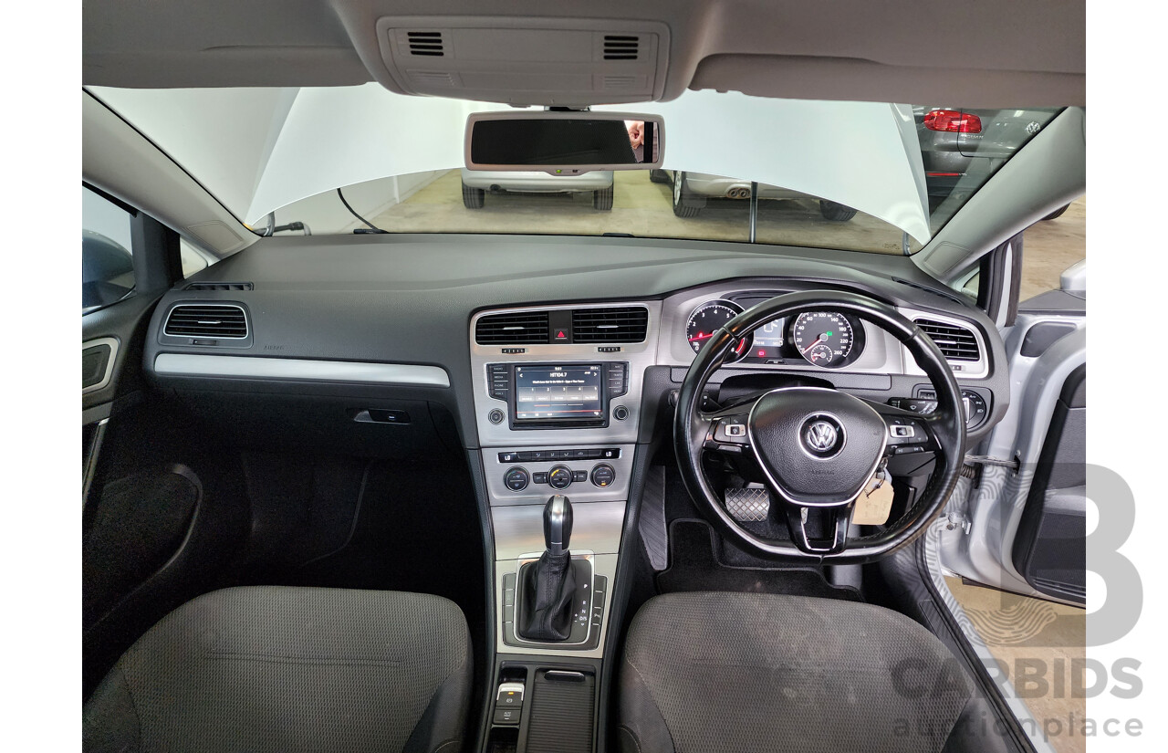 10/2015 Volkswagen Golf 92 TSI Comfortline AU MY16 5d Hatchback Silver 1.4L