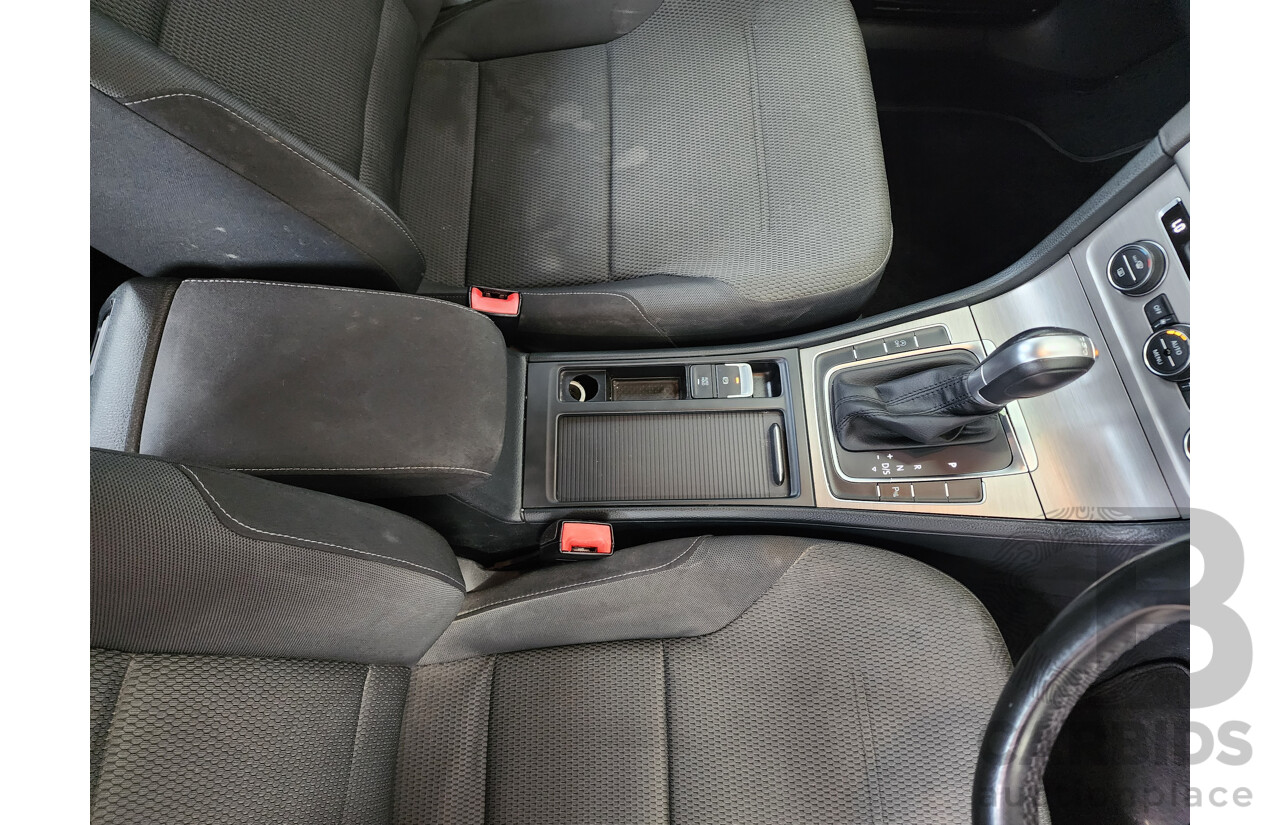 10/2015 Volkswagen Golf 92 TSI Comfortline AU MY16 5d Hatchback Silver 1.4L