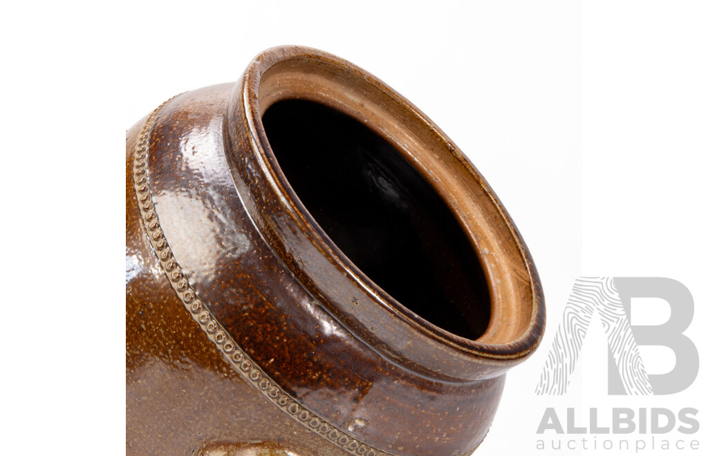 Bendigo Pottery Lidded Bread Crock