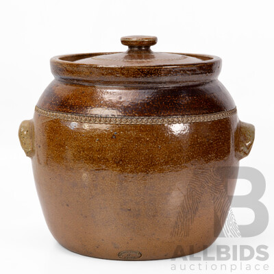 Bendigo Pottery Lidded Bread Crock