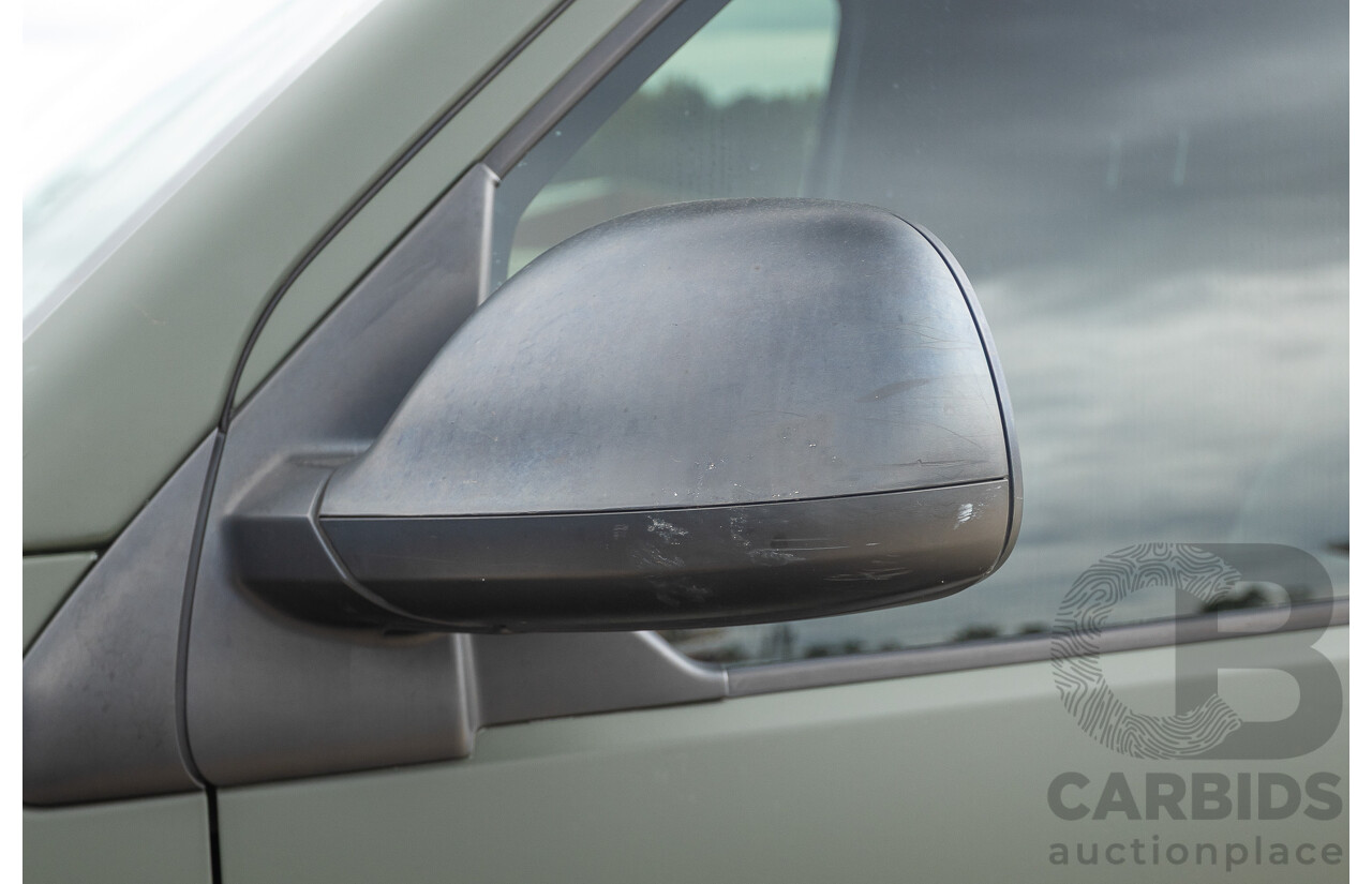 06/2014 Volkswagen Transporter TDI 250 SWB T5 MY14 Van White Matt Green (Wrapped) Turbo Diesel 2.0L