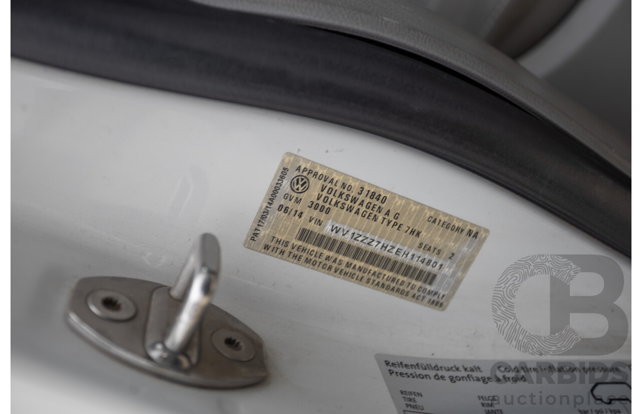 06/2014 Volkswagen Transporter TDI 250 SWB T5 MY14 Van White Matt Green (Wrapped) Turbo Diesel 2.0L