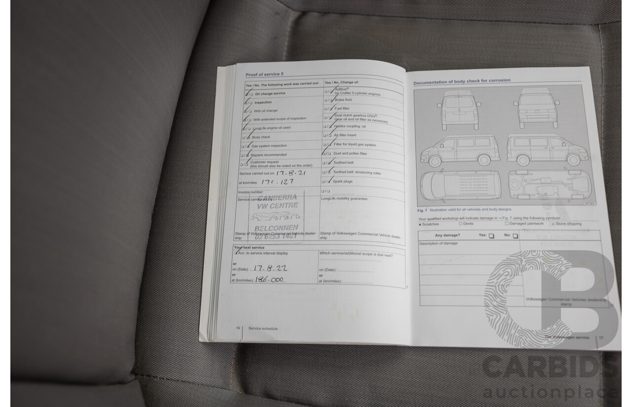 06/2014 Volkswagen Transporter TDI 250 SWB T5 MY14 Van White Matt Green (Wrapped) Turbo Diesel 2.0L