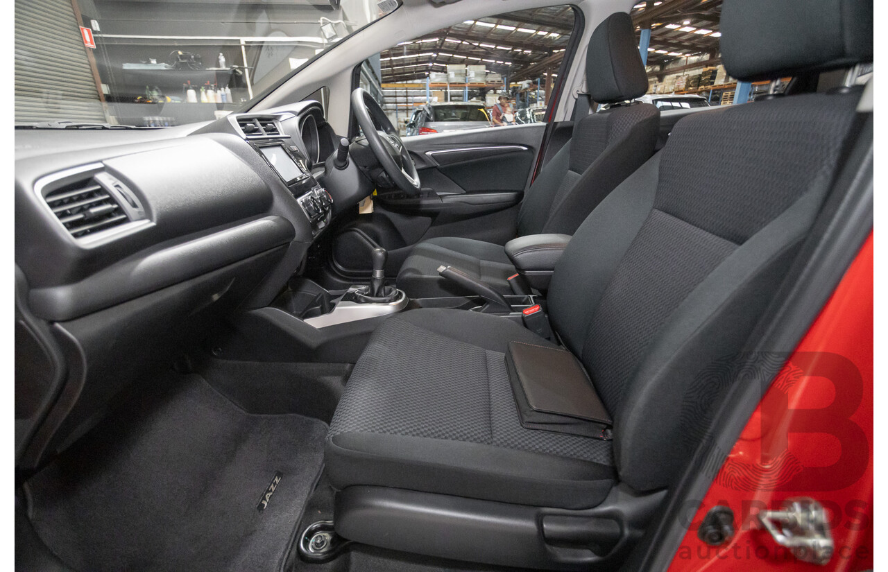 3/2020 Honda Jazz VTi GK MY20 5D Hatchback Rallye Red 1.5L