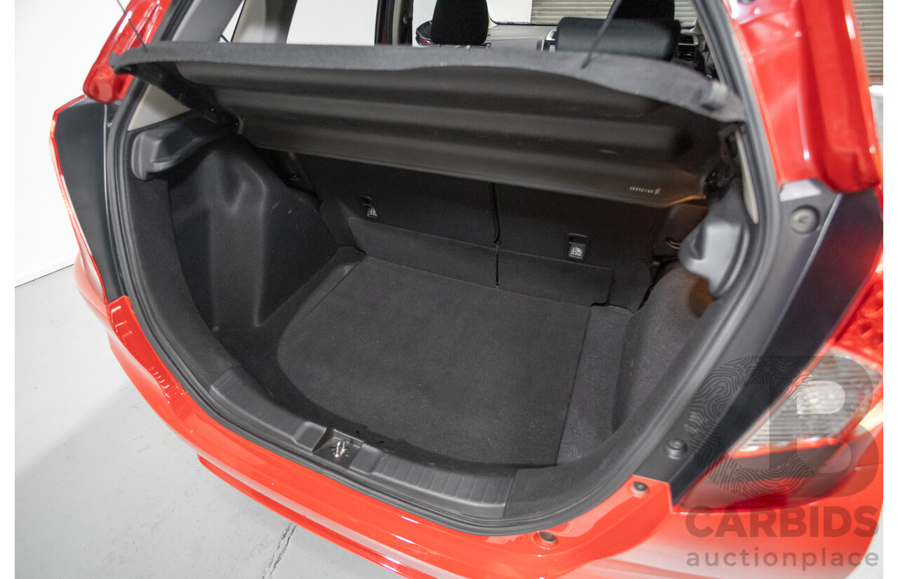 3/2020 Honda Jazz VTi GK MY20 5D Hatchback Rallye Red 1.5L