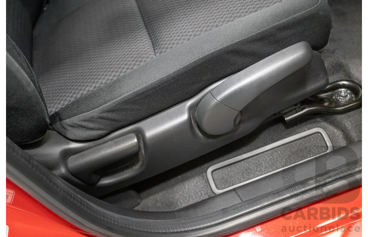 3/2020 Honda Jazz VTi GK MY20 5D Hatchback Rallye Red 1.5L