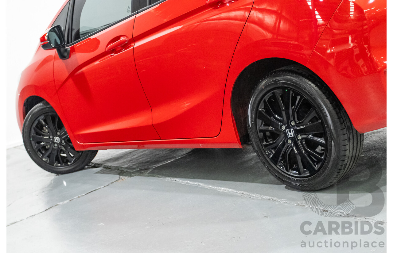 3/2020 Honda Jazz VTi GK MY20 5D Hatchback Rallye Red 1.5L