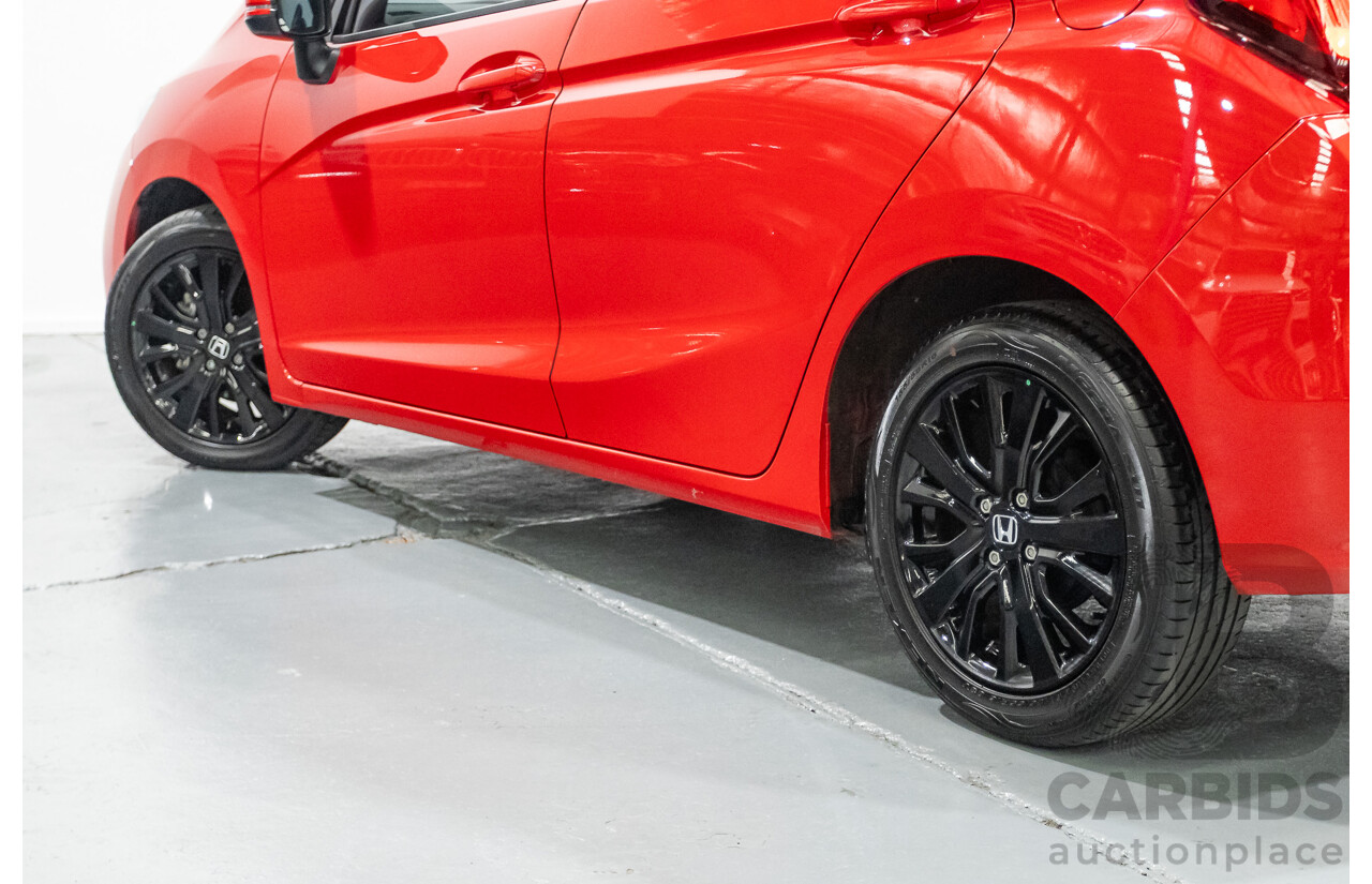 3/2020 Honda Jazz VTi GK MY20 5D Hatchback Rallye Red 1.5L