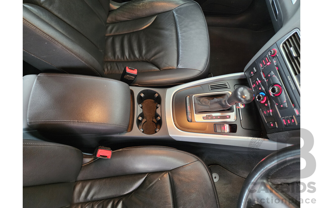 1/2010 Audi Q5 2.0 TDI Quattro 8R MY10 4d Wagon Black 2.0L