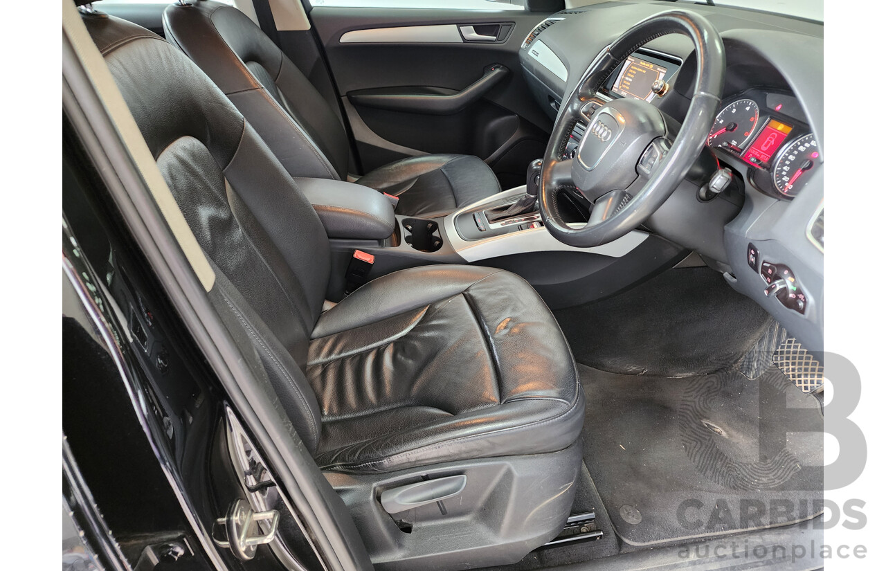 1/2010 Audi Q5 2.0 TDI Quattro 8R MY10 4d Wagon Black 2.0L