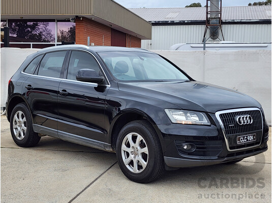 1/2010 Audi Q5 2.0 TDI Quattro 8R MY10 4d Wagon Black 2.0L