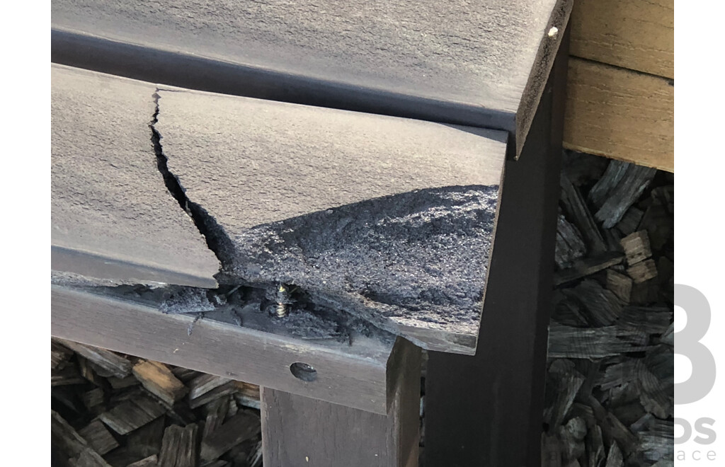 20 Foot Shipping Container Modified with Kitchen/Toilet/Vanity and Display Shower