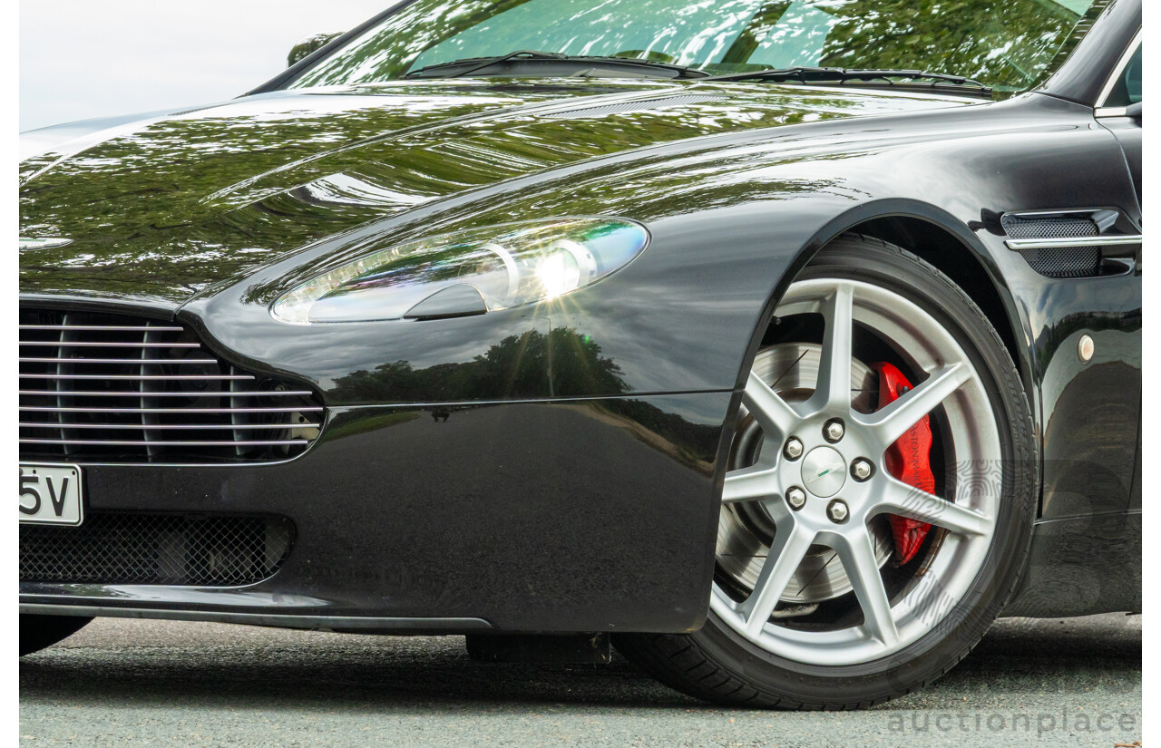 9/2006 Aston Martin V8 Vantage 2d Coupe Onyx Black Metallic 4.3L