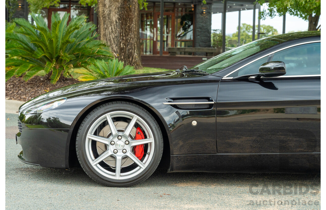 9/2006 Aston Martin V8 Vantage 2d Coupe Onyx Black Metallic 4.3L