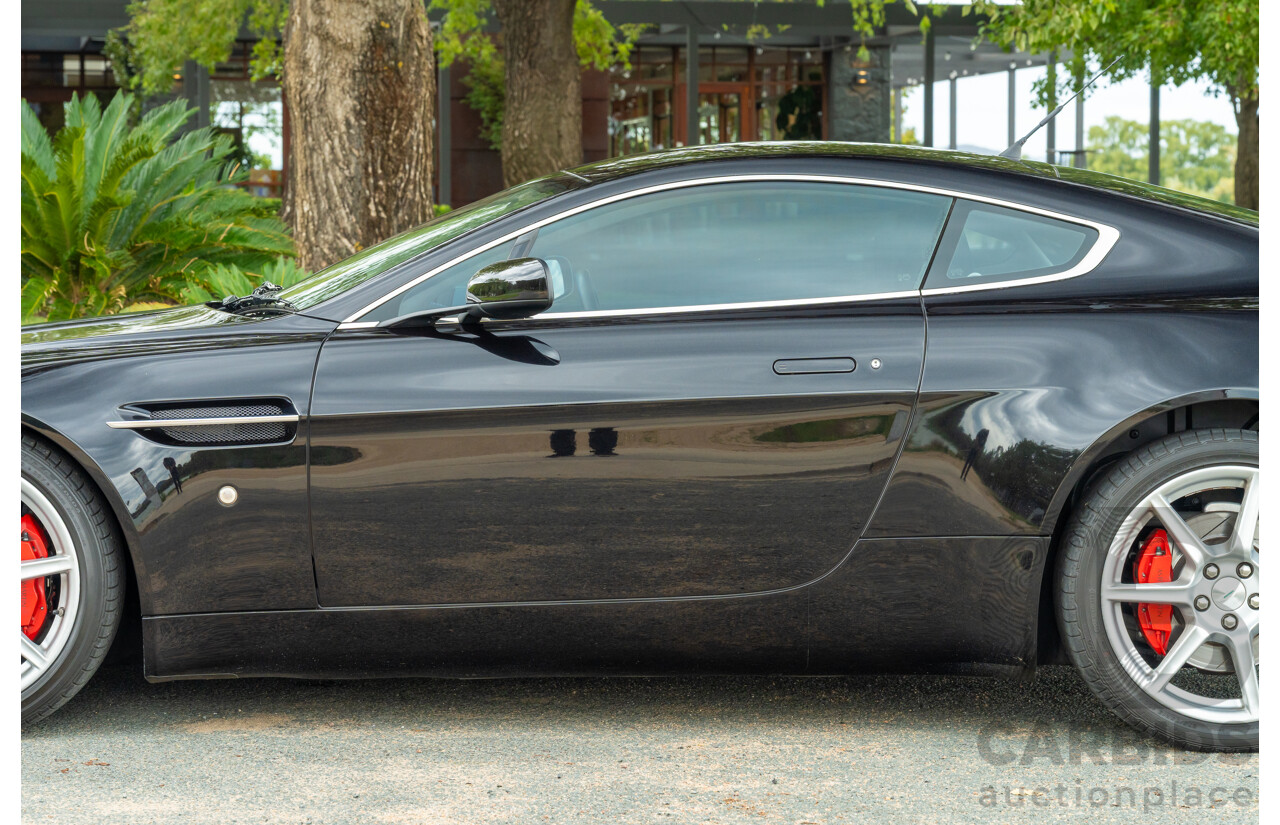 9/2006 Aston Martin V8 Vantage 2d Coupe Onyx Black Metallic 4.3L