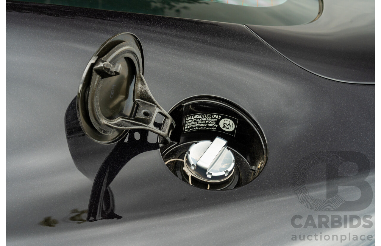 9/2006 Aston Martin V8 Vantage 2d Coupe Onyx Black Metallic 4.3L