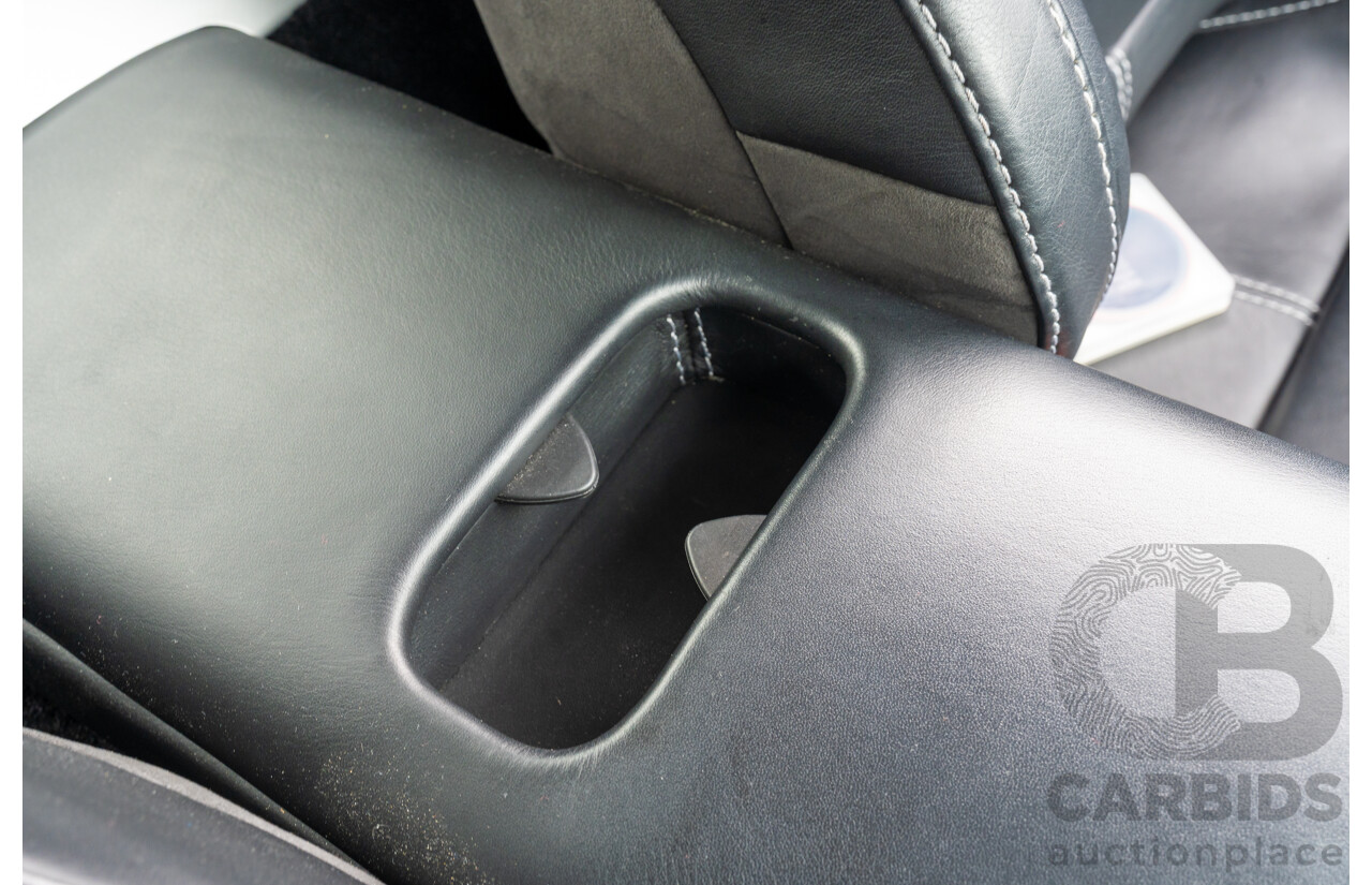 9/2006 Aston Martin V8 Vantage 2d Coupe Onyx Black Metallic 4.3L