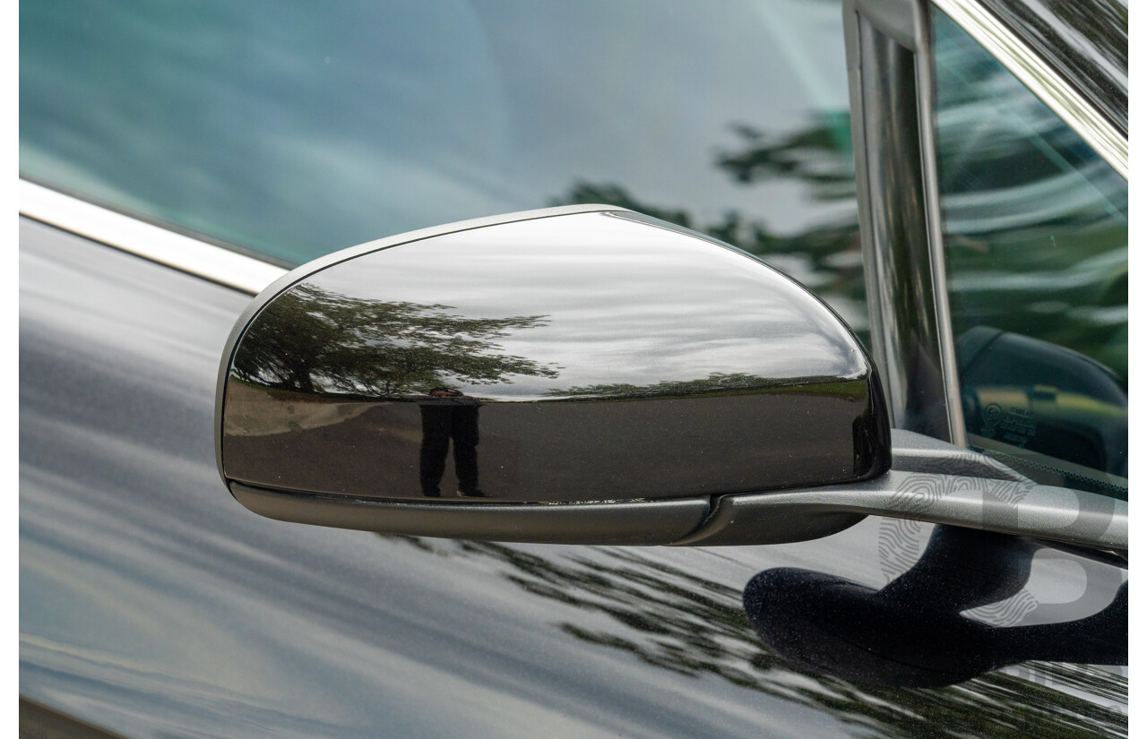 9/2006 Aston Martin V8 Vantage 2d Coupe Onyx Black Metallic 4.3L