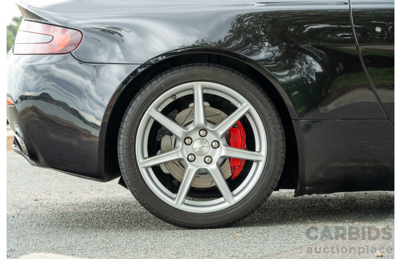 9/2006 Aston Martin V8 Vantage 2d Coupe Onyx Black Metallic 4.3L