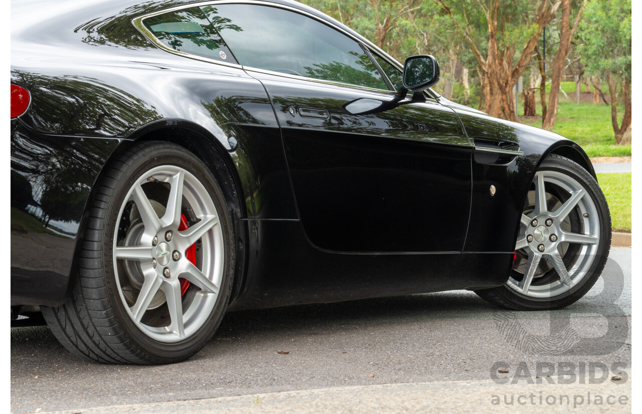 9/2006 Aston Martin V8 Vantage 2d Coupe Onyx Black Metallic 4.3L