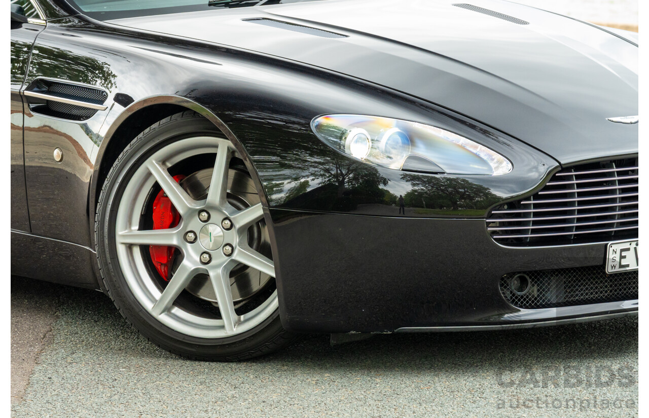 9/2006 Aston Martin V8 Vantage 2d Coupe Onyx Black Metallic 4.3L