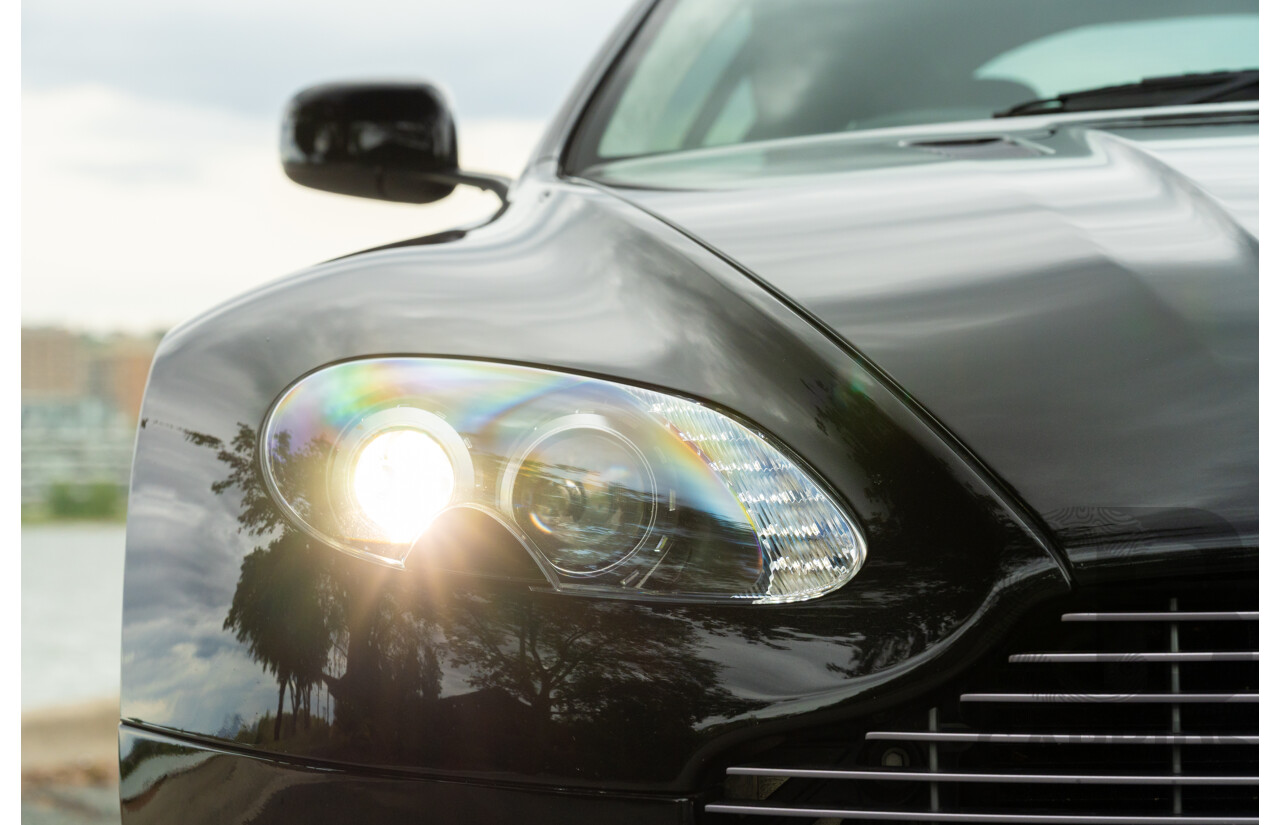 9/2006 Aston Martin V8 Vantage 2d Coupe Onyx Black Metallic 4.3L