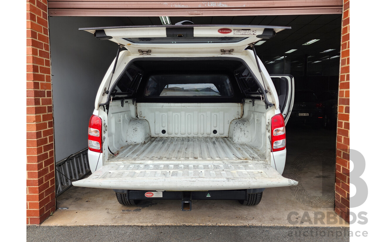 5/2015 Mitsubishi Triton GLS (4x4) MQ MY16 Dual Cab Utility White 2.4L