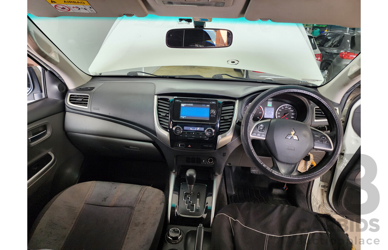 5/2015 Mitsubishi Triton GLS (4x4) MQ MY16 Dual Cab Utility White 2.4L