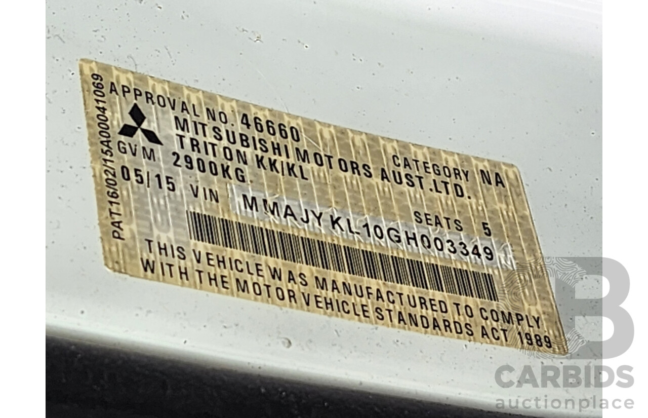 5/2015 Mitsubishi Triton GLS (4x4) MQ MY16 Dual Cab Utility White 2.4L